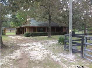 3842 Jenkins Rd, Youngstown, FL 32466