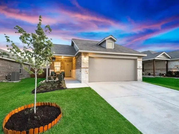 5821 Brahma Trl, Fort Worth, TX 76179