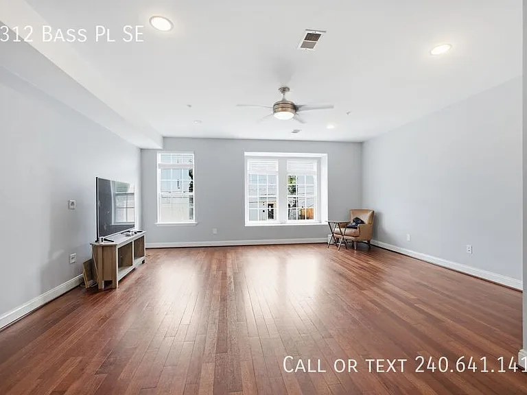 5312 Bass Pl SE — Photo 21
