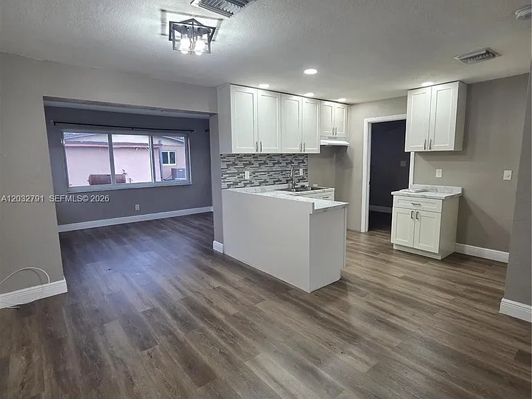 2350 NW 12th Ct — Photo 16