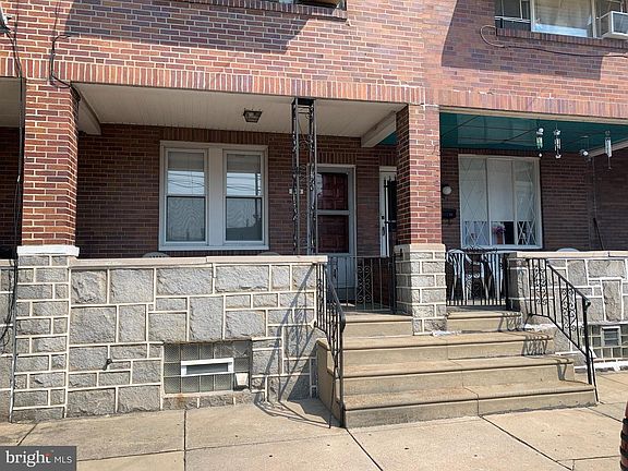 3rd image of 3332 E Thompson St