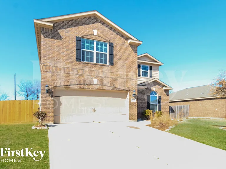 12649 Forest Lawn Rd — Photo 2
