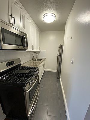 2nd image of 1619 3rd Ave #28B