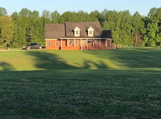 77 Fullers Chapel Rd, Leoma, TN 38468