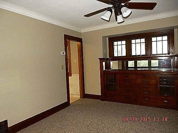 4th image of 4001 23rd Ave S