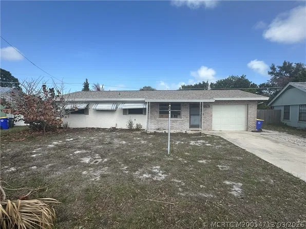 1701 NE 16th Dr, Jensen Beach, FL 34957