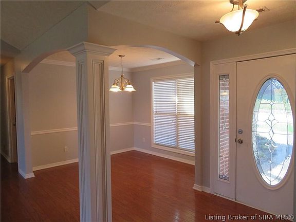 4th image of 2014 Sterling Oaks Dr