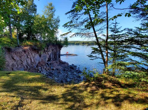 1611 Superior Shores Dr, Two Harbors, MN 55616