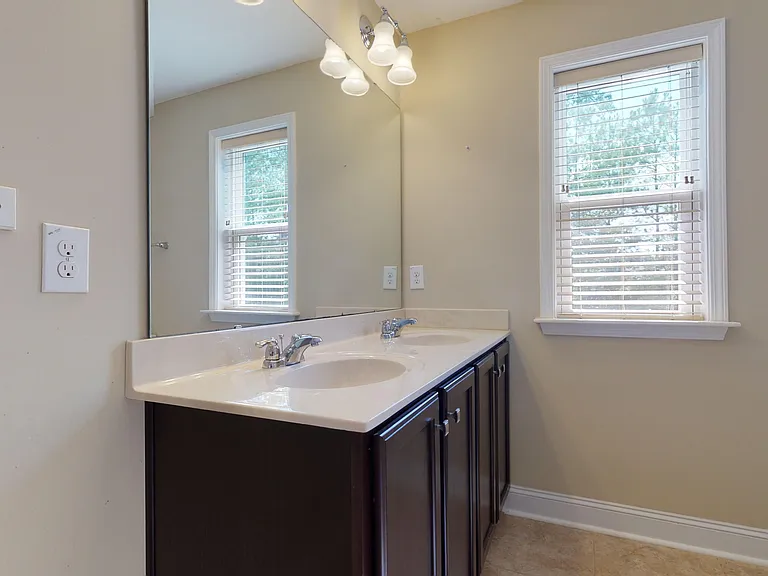 1415 Glenwater Dr — Photo 19