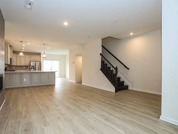 4th image of 7121 Millstone Rd #1