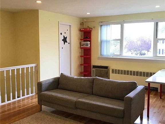 5th image of 150-44 Jewel Ave #68B