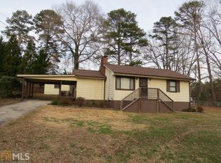 327 Woodlawn Dr, Toccoa, GA 30577