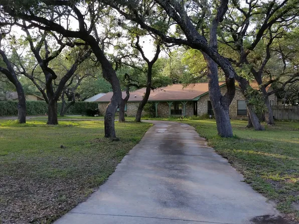 72 Crestline Dr, Pleasanton, TX 78064