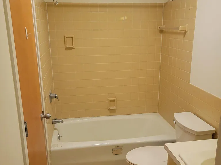 1308 5th Ave #2 — Photo 7
