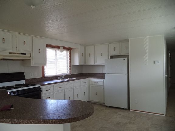 5th image of 254 Highland Dr