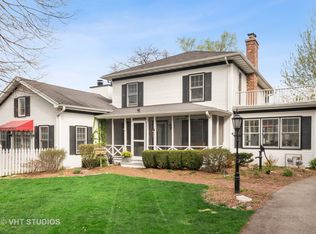 932 Prairie Ave, Downers Grove, IL 60515