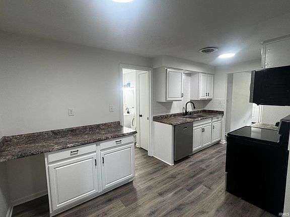 5th image of 5411 Monarch Dr