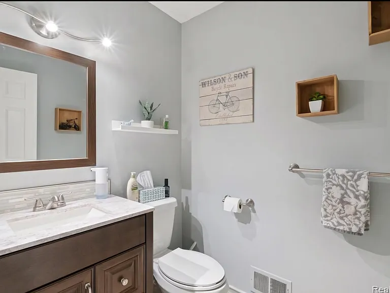2233 Brookhaven Rd — Photo 18