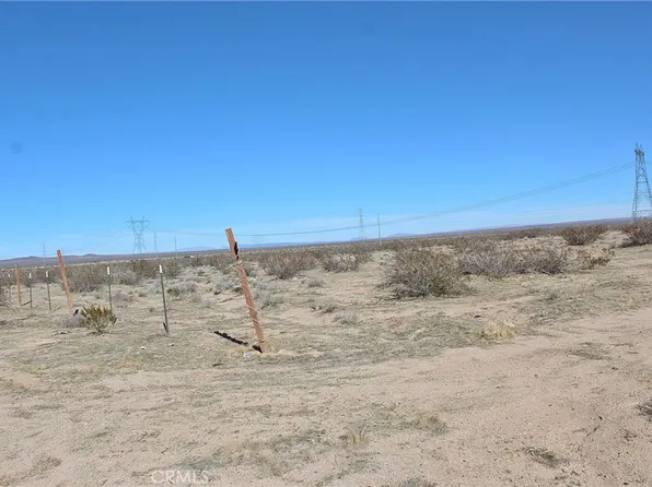 8190 Darter Rd, Adelanto, CA 92301