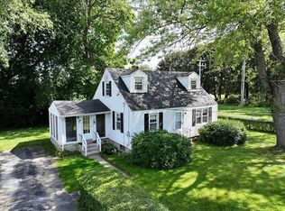 255 Pleasant St, Lunenburg, MA 01462