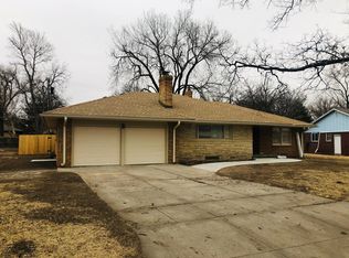 430 S Waverly Dr, Wichita, KS 67218