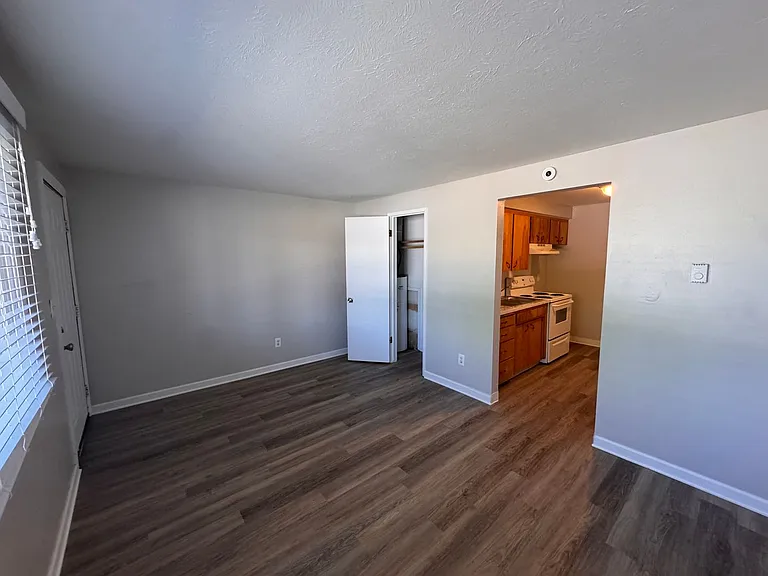 Barker Street 10-Unit | Medical Lake — Photo 5