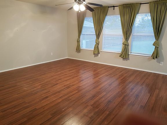 5th image of 2709 Dexter Ct