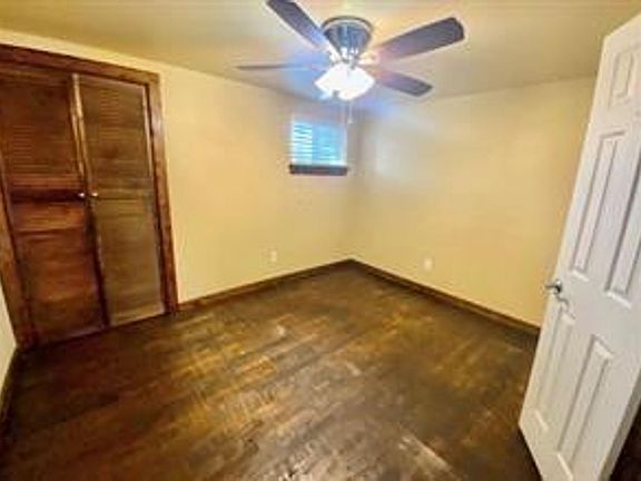 4th image of 625 Red Bud Dr #14