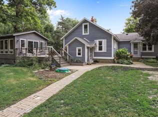 39420 N Dilleys Rd, Wadsworth, IL 60083