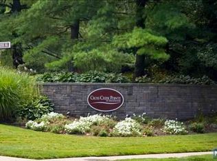 50 Gentry Dr #25, Englewood, NJ 07631