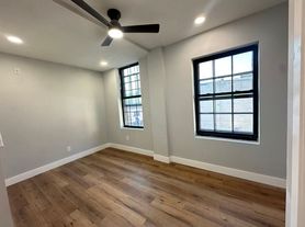 1407-11 Point Breeze Ave
