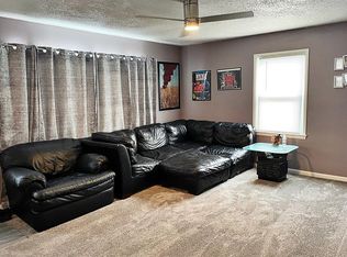 1005 Mariam St, Gowrie, IA 50543