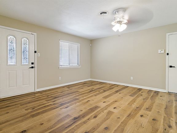 5th image of 5416 Goodman Ave