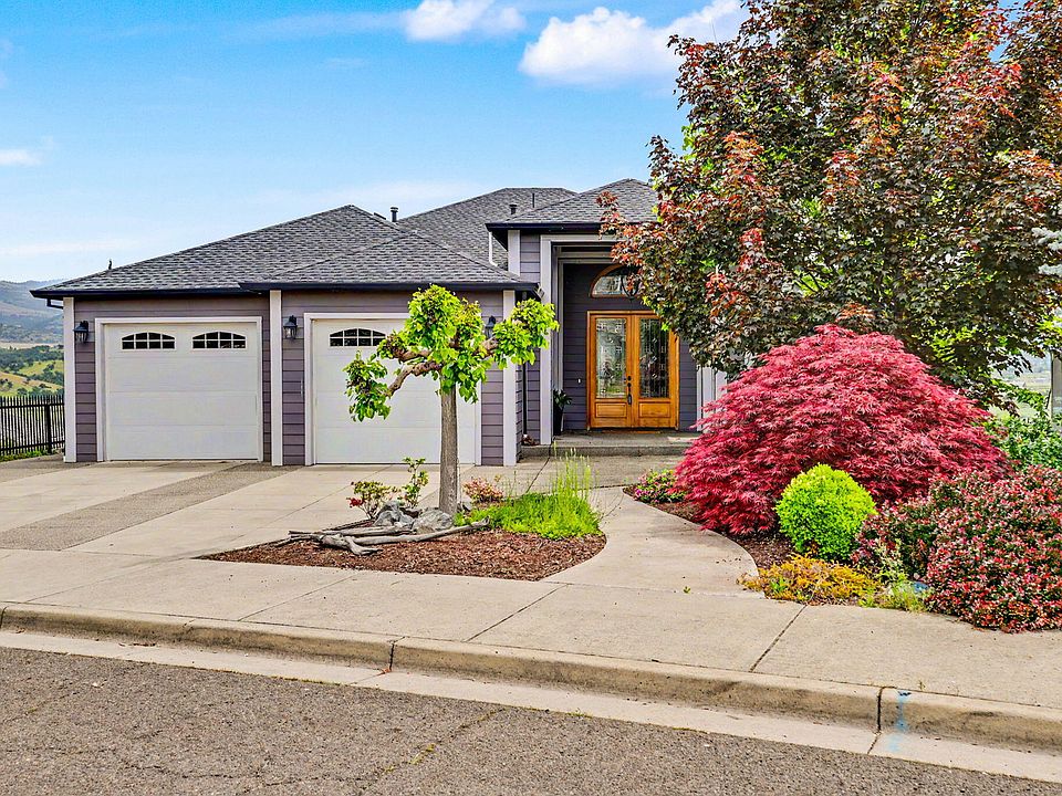 1st image of 817 Amerman Dr