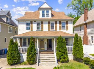 130 Park Ave Unit 1R, Englewood, NJ 07631