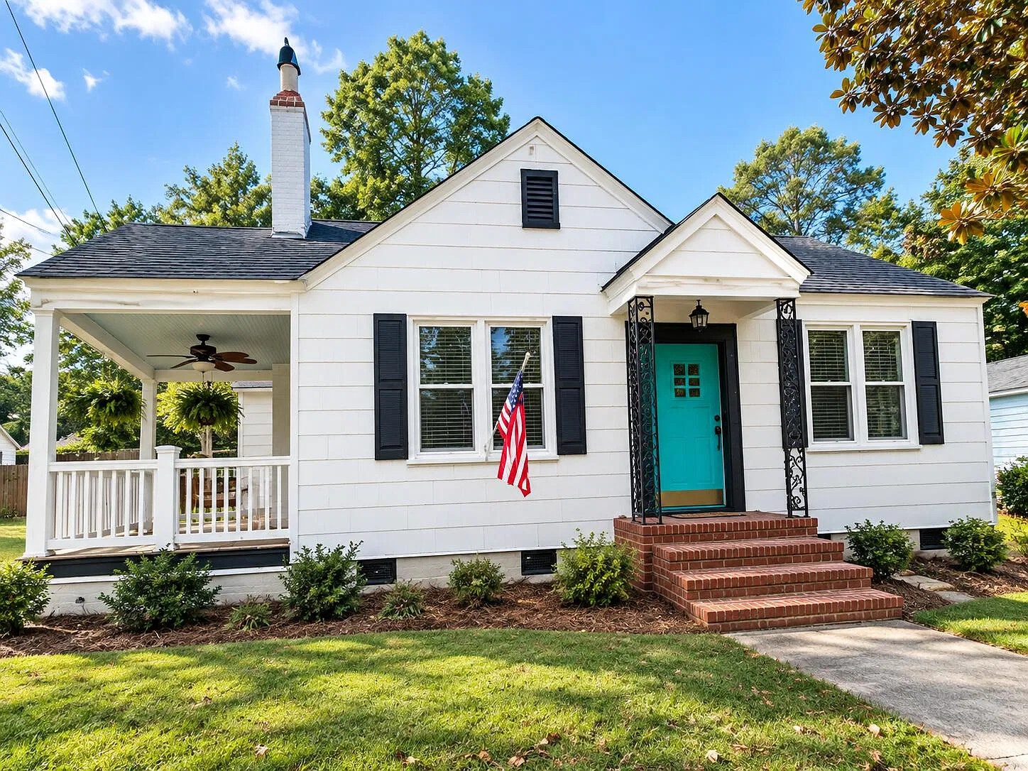 3 bed, 1.5 bath, 1415 sqft, $1,600 — Photo 1