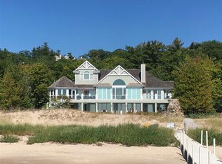 5020 Lower Shore Dr, Harbor Springs, MI 49740
