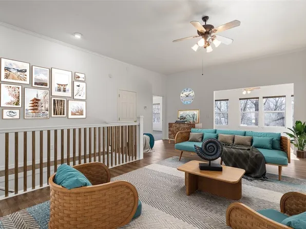 5 Wickham Ln, Bella Vista, AR 72714