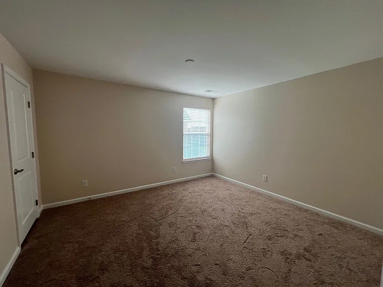 207 Elba Dr — Photo 17