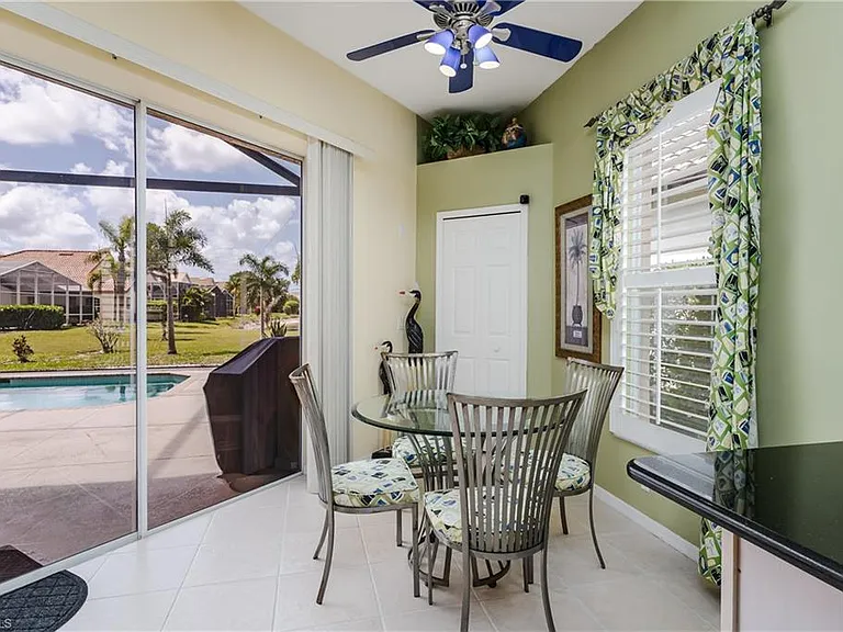 28460 Highgate Dr — Photo 16