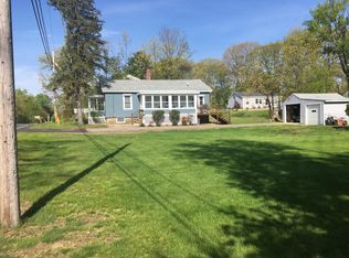 89 Worthley Rd, Bedford, NH 03110