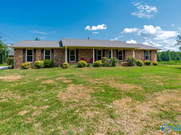 7919 County Road 1435, Vinemont, AL 35179
