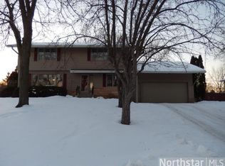 1928 Ridge Ln, Hastings, MN 55033