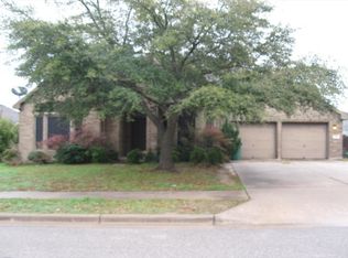 706 Brown Dr, Pflugerville, TX 78660