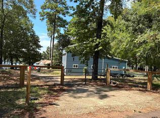 219 County Road 3156, Jacksonville, TX 75766