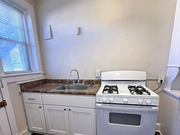4th image of 910-916 Spotswood Ave #1C