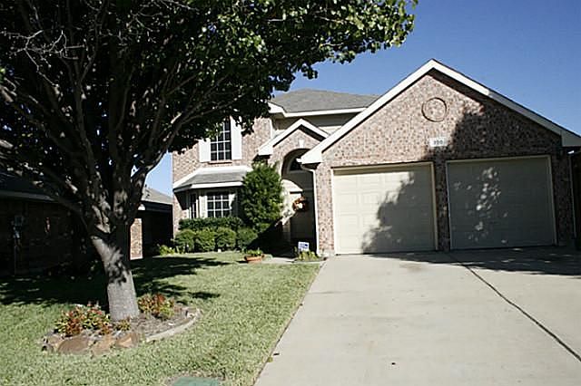 1st image of 300 Hopewell Dr