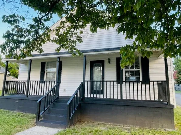 27 Robinson St, Warrenville, SC 29851