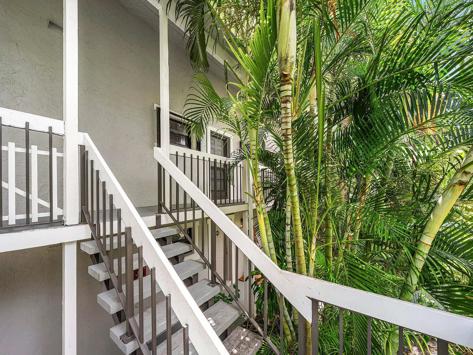 1 bed, 1.0 bath, 500 sqft, $3,500 — Photo 4