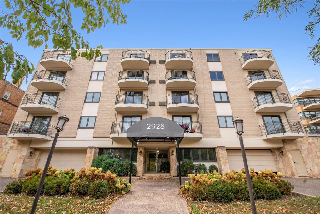 2928 Dean Pkwy APT 2J, Minneapolis, MN 55416 condo